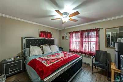 10 Sinclair Drive, Greenlawn, NY 11740 - Photo 11