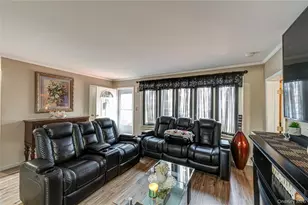 10 Sinclair Dr, Greenlawn, NY 11740 - Photo 3