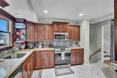 18 Frost Lane, Greenlawn, NY 11740 - Photo 9