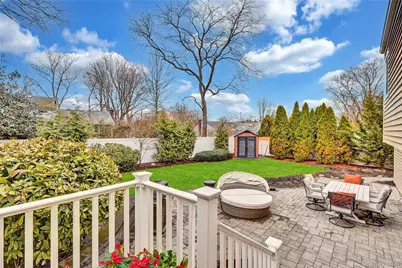18 Frost Lane, Greenlawn, NY 11740 - Photo 31