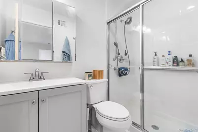 230 Aspen Court, Wantagh, NY 11793 - Photo 13