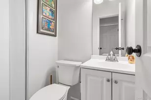 230 Aspen Ct, Wantagh, NY 11793 - Photo 9