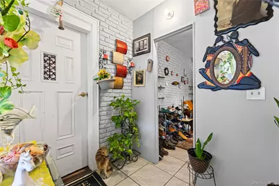 667 E 230th Street, Bronx, NY 10466 - Photo 7