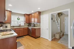 147 Dupont Ave, Newburgh, NY 12550 - Photo 3