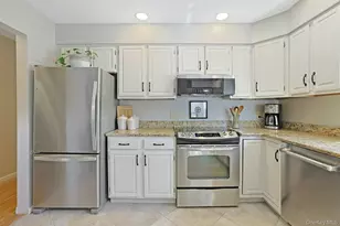 12 Greenwood Ln, Valhalla, NY 10595 - Photo 15