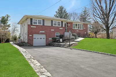 12 Greenwood Lane, Valhalla, NY 10595 - Photo 3