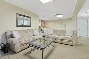 12 Greenwood Ln, Valhalla, NY 10595 - Photo 23