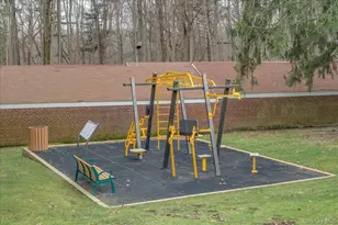 1 Bryant Crescent, White Plains, NY 10605 - Photo 27