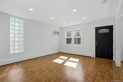 35 Yennicock Avenue, Port Washington, NY 11050 - Photo 3