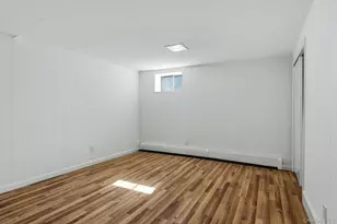 35 Yennicock Ave, Port Washington, NY 11050 - Photo 11