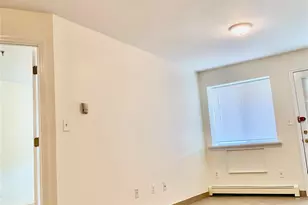 84-17 Lander St, Jamaica, NY 11435 - Photo 9