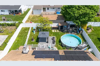 93 Lloyd Avenue, North Babylon, NY 11703 - Photo 31