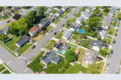 93 Lloyd Avenue, North Babylon, NY 11703 - Photo 27
