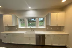 24 Sunset Ln, New Hampton, NY 10958 - Photo 13