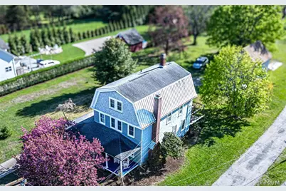 630 New Suffolk Road, Cutchogue, NY 11935 - Photo 3