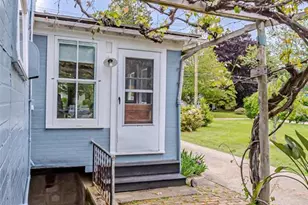 630 New Suffolk Rd, Cutchogue, NY 11935 - Photo 17