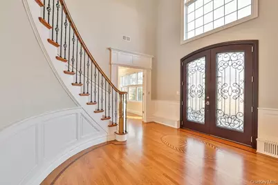 34 Renfrew Road, New City, NY 10956 - Photo 3