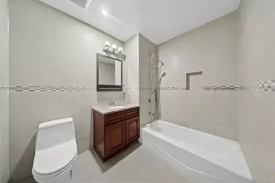 14538 34th Avenue #2E, Flushing, NY 11354 - Photo 9