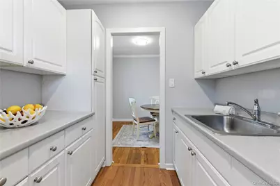 22 Nathan Hale Drive #80A, Huntington, NY 11743 - Photo 7