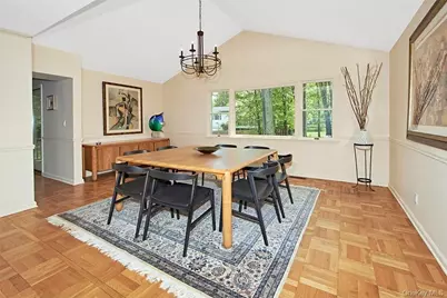 21 Douglas Circle, Rye, NY 10580 - Photo 7