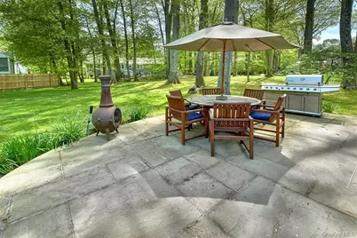 21 Douglas Circle, Rye, NY 10580 - Photo 25