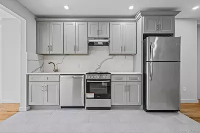444 Graham Avenue #7B, Brooklyn, NY 11211 - Photo 3