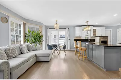 14 Mackay Way, Roslyn, NY 11576 - Photo 9