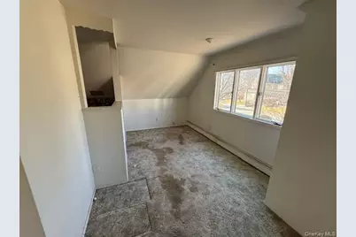 11 Arbor Street, Great Neck, NY 11021 - Photo 13