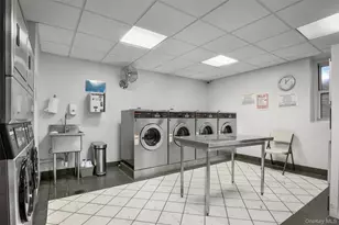 910 Stuart Ave, Mamaroneck, NY 10543 - Photo 25