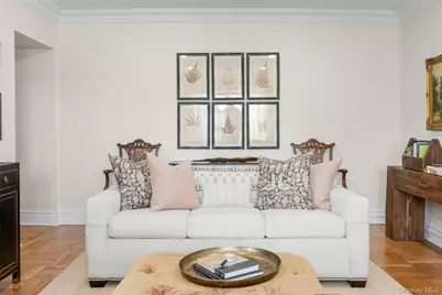 910 Stuart Avenue #4L, Mamaroneck, NY 10543 - Photo 15