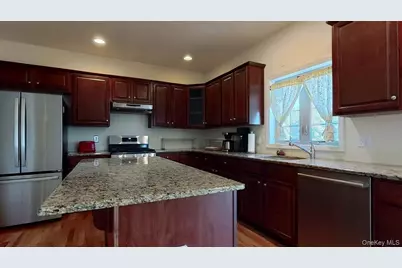 9 Prestwick Drive, Monroe, NY 10950 - Photo 17