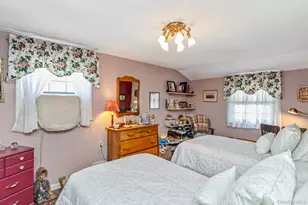 260 Washington Ave, Saint James, NY 11780 - Photo 29