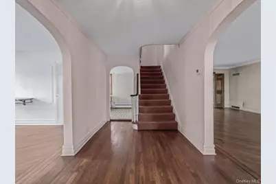 109 Wickham Road, Garden City, NY 11530 - Photo 3