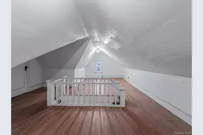 109 Wickham Road, Garden City, NY 11530 - Photo 25