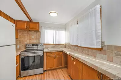 356 Oakleigh Avenue #17, Calverton, NY 11933 - Photo 17