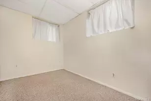 356 Oakleigh Ave, Calverton, NY 11933 - Photo 23