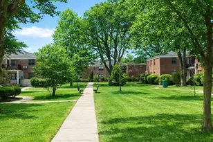 1203 E Broadway E Broadway, Hewlett, NY 11557 - Photo 19