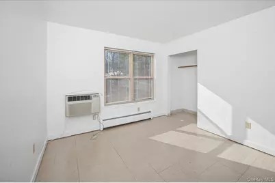 501 Maplewood Gardens, Nanuet, NY 10954 - Photo 15