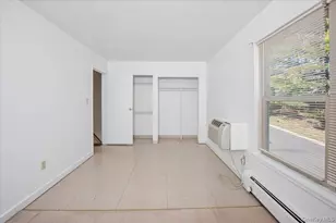 501 Maplewood Gardens, Nanuet, NY 10954 - Photo 11