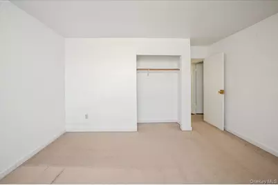 501 Maplewood Gardens, Nanuet, NY 10954 - Photo 13