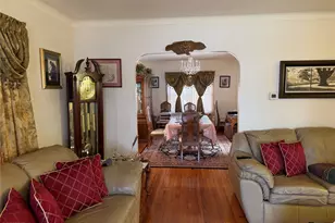 131-55 221st St, Springfield Gardens, NY 11413 - Photo 11