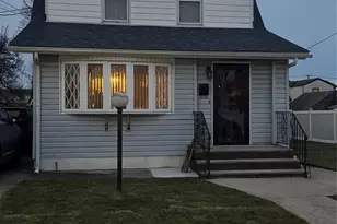 131-55 221st St, Springfield Gardens, NY 11413 - Photo 1