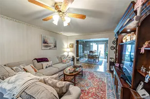 12 Blue Point Rd E, Holtsville, NY 11742 - Photo 9