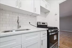 110-45 Queens, Forest Hills, NY 11375 - Photo 17