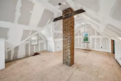 103 Smith Street, Lynbrook, NY 11563 - Photo 13