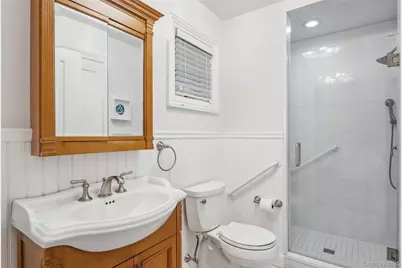 73 Beach Road, Westhampton Beach, NY 11978 - Photo 15