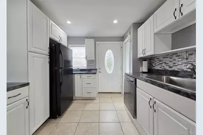 45 Mallard Avenue, Selden, NY 11784 - Photo 13