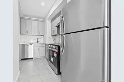 444 Graham Avenue #5J, Brooklyn, NY 11211 - Photo 7