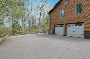 136 Furnace Woods Rd, Cortlandt Manor, NY 10567 - Photo 25