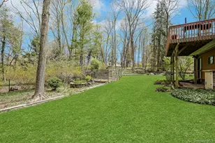 136 Furnace Woods Rd, Cortlandt Manor, NY 10567 - Photo 27